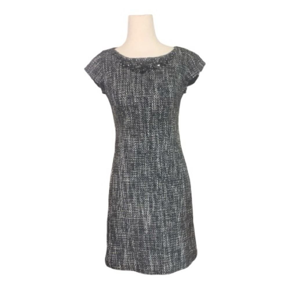 Elegant Black White Woven Tweed Mini Dress Beaded Neckline‎ Cap Sleeve Size 0
